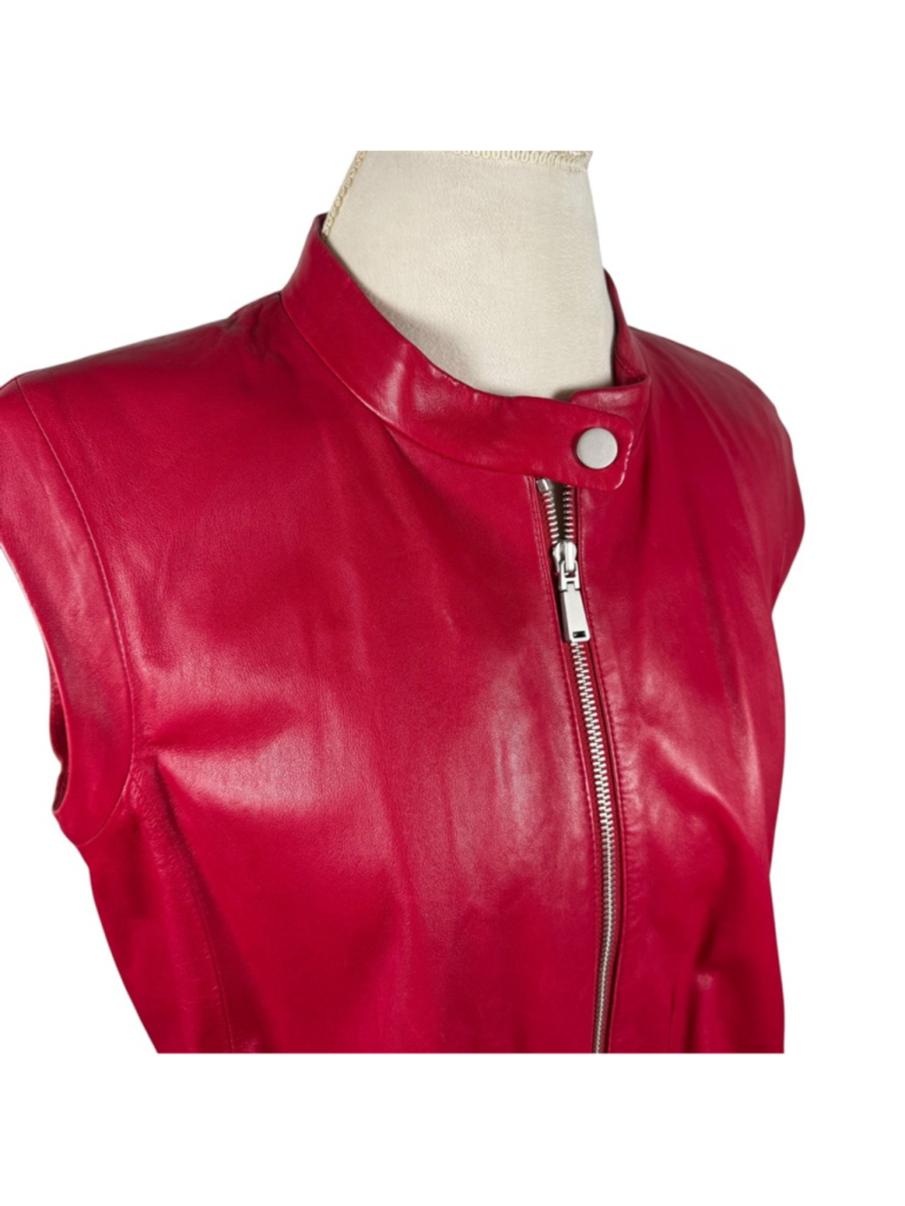 Worth New York Red Leather Moto Vest High Neck Cinch Waist Zip Front Size 12 - Picture 9 of 14